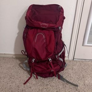 Osprey Gamma Red Aura AG 65 Pack